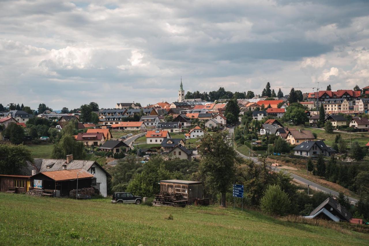 Apartman Sjezdovka Kasperske Hory Exteriér fotografie